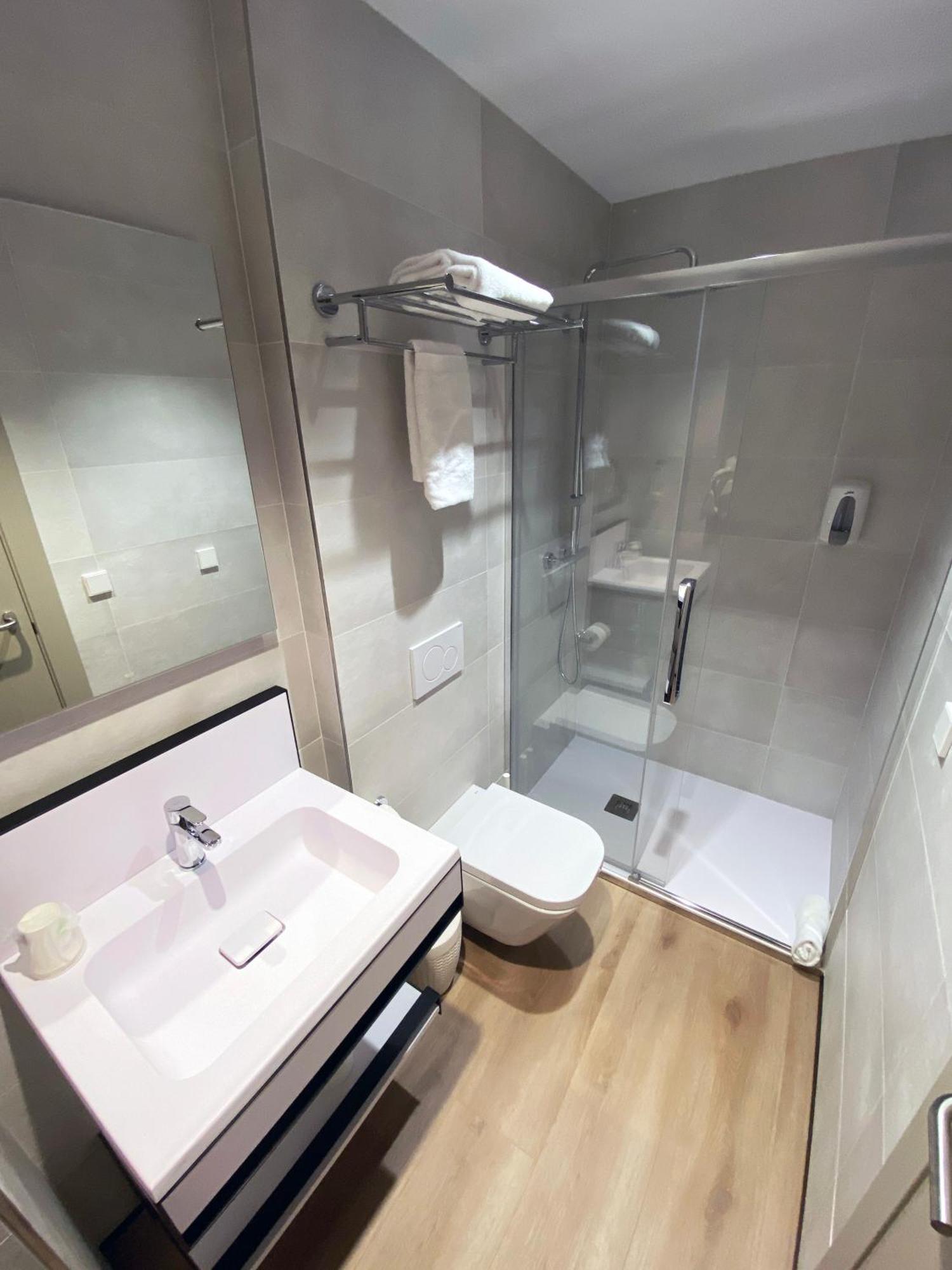 Hotel Bestprice Βαλένθια Εξωτερικό φωτογραφία