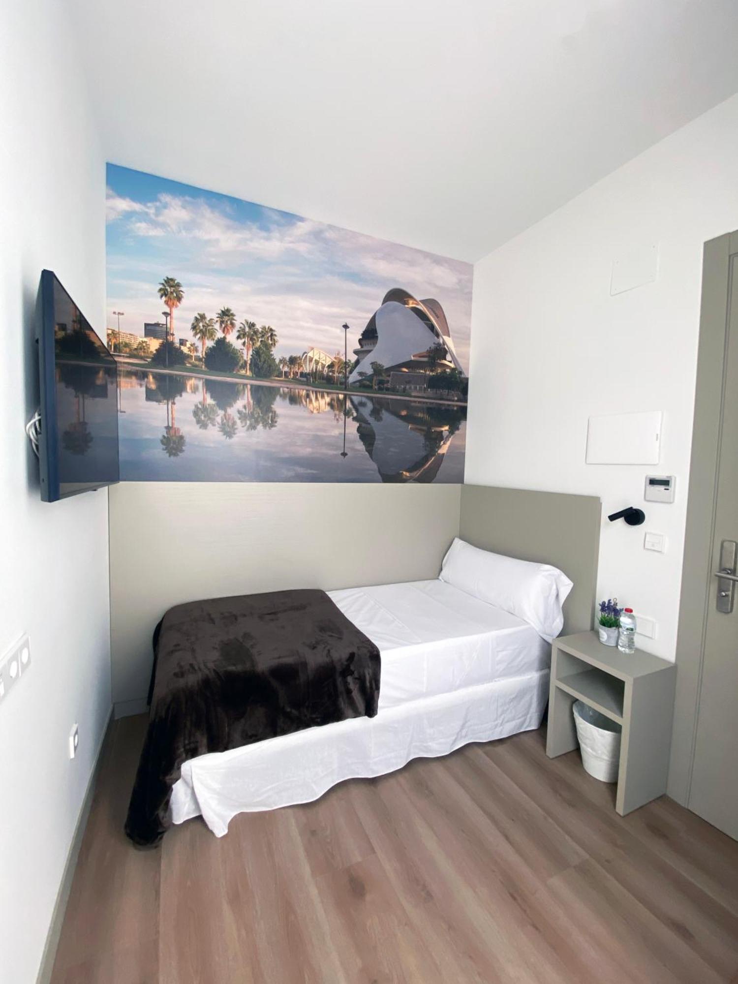Hotel Bestprice Βαλένθια Εξωτερικό φωτογραφία