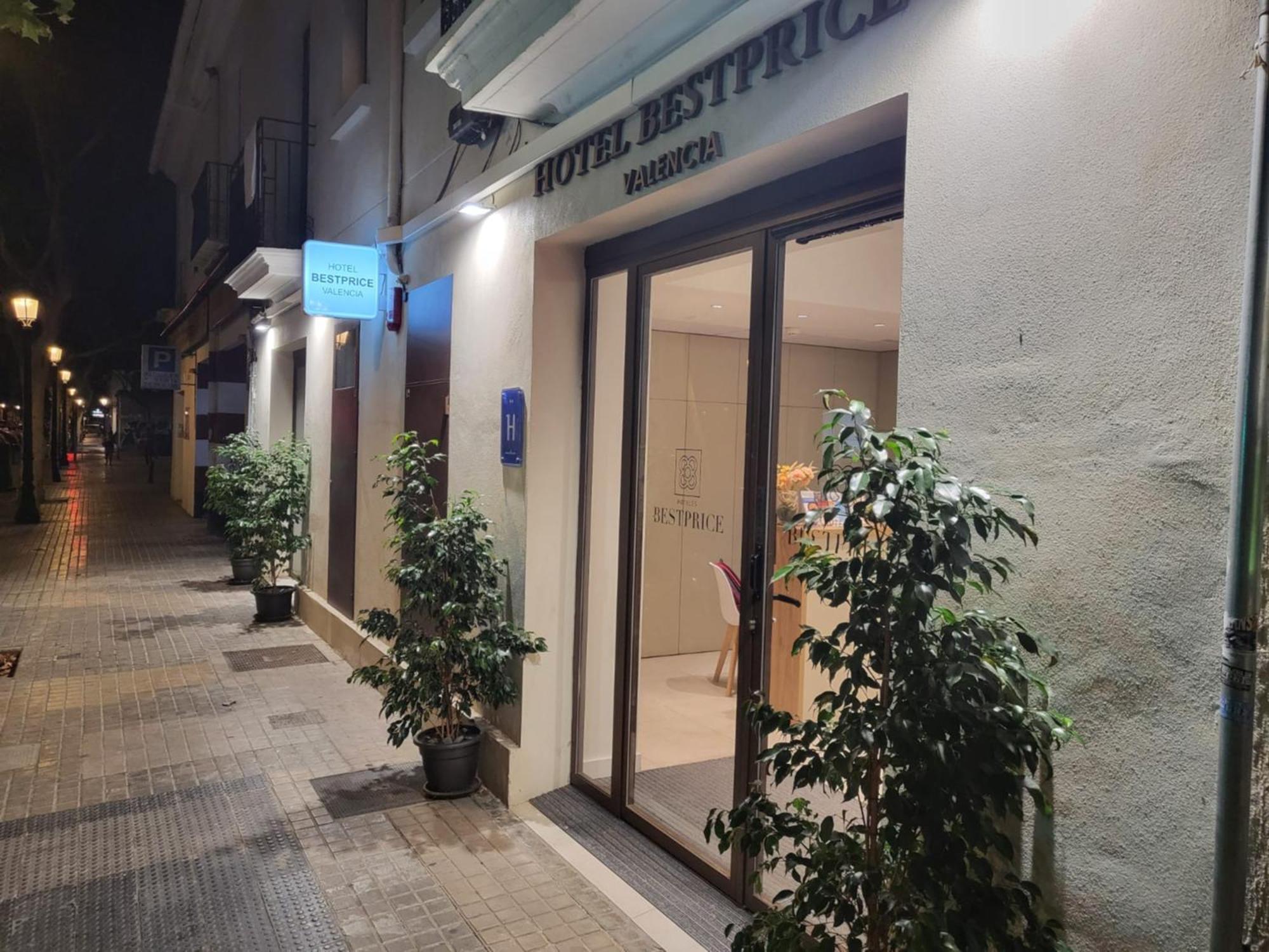 Hotel Bestprice Βαλένθια Εξωτερικό φωτογραφία